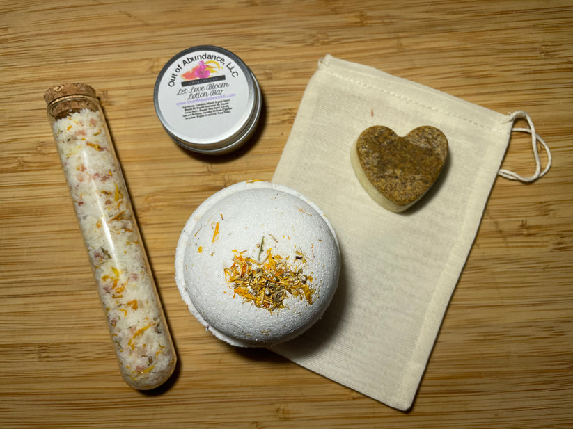 LE Let Love Bloom Lotion Bar